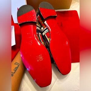 These beautiful limited edition Christian Louboutin men tarot card loafers